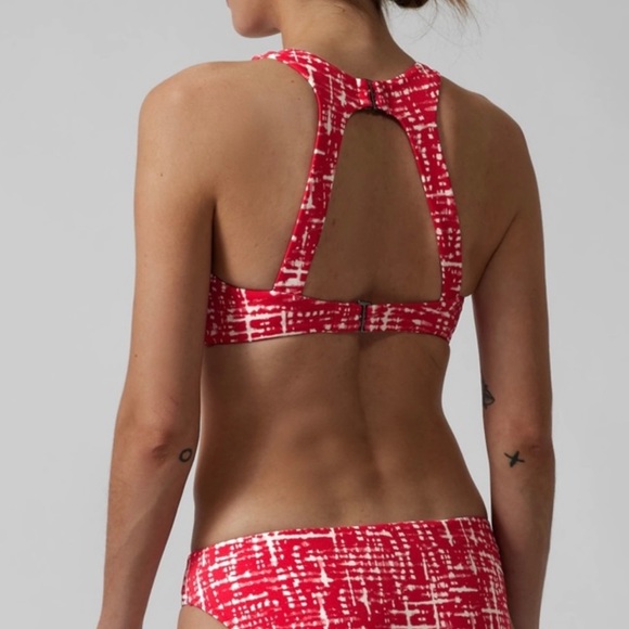 NWT-Athleta Red/White Maldives Bra Cup Bikini Top, Size 40B/C - Picture 4 of 5